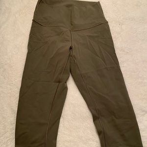 Lululemon wunder under sage green